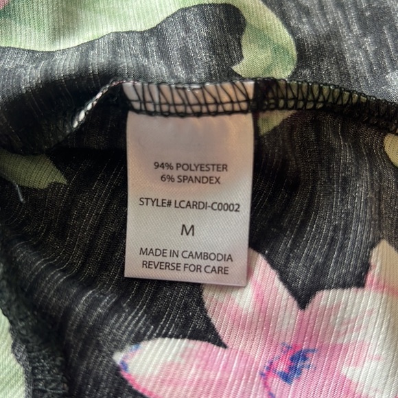 Floral‎ Open Style Cardigan - Picture 13 of 13